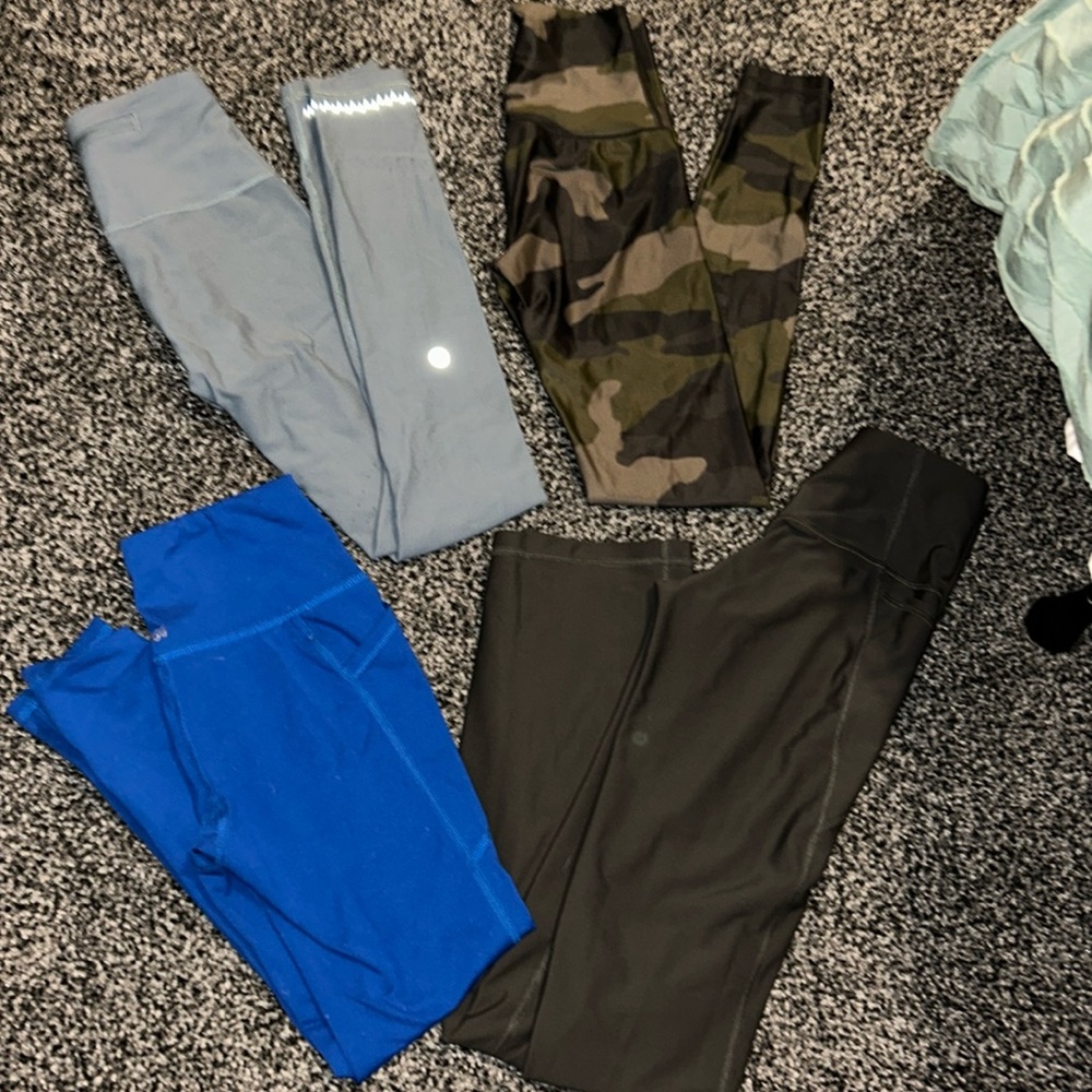 4 pair of leggings
